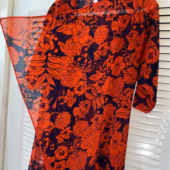 LuLaRoe Shirley Sheer Kimono - Picture 4 of 6